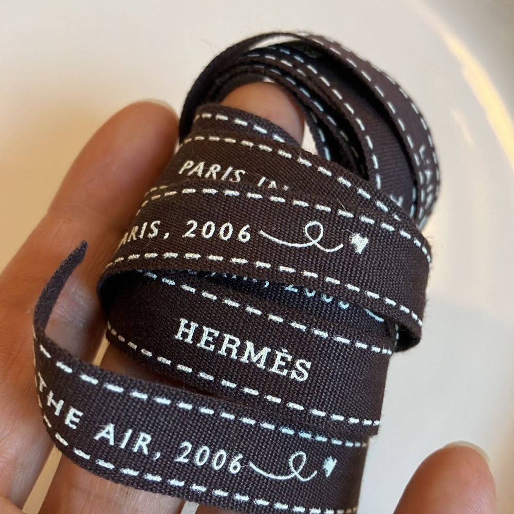 Hermes VNTG Paris in the Air 2006 ribbon 68” - Picture 9 of 9